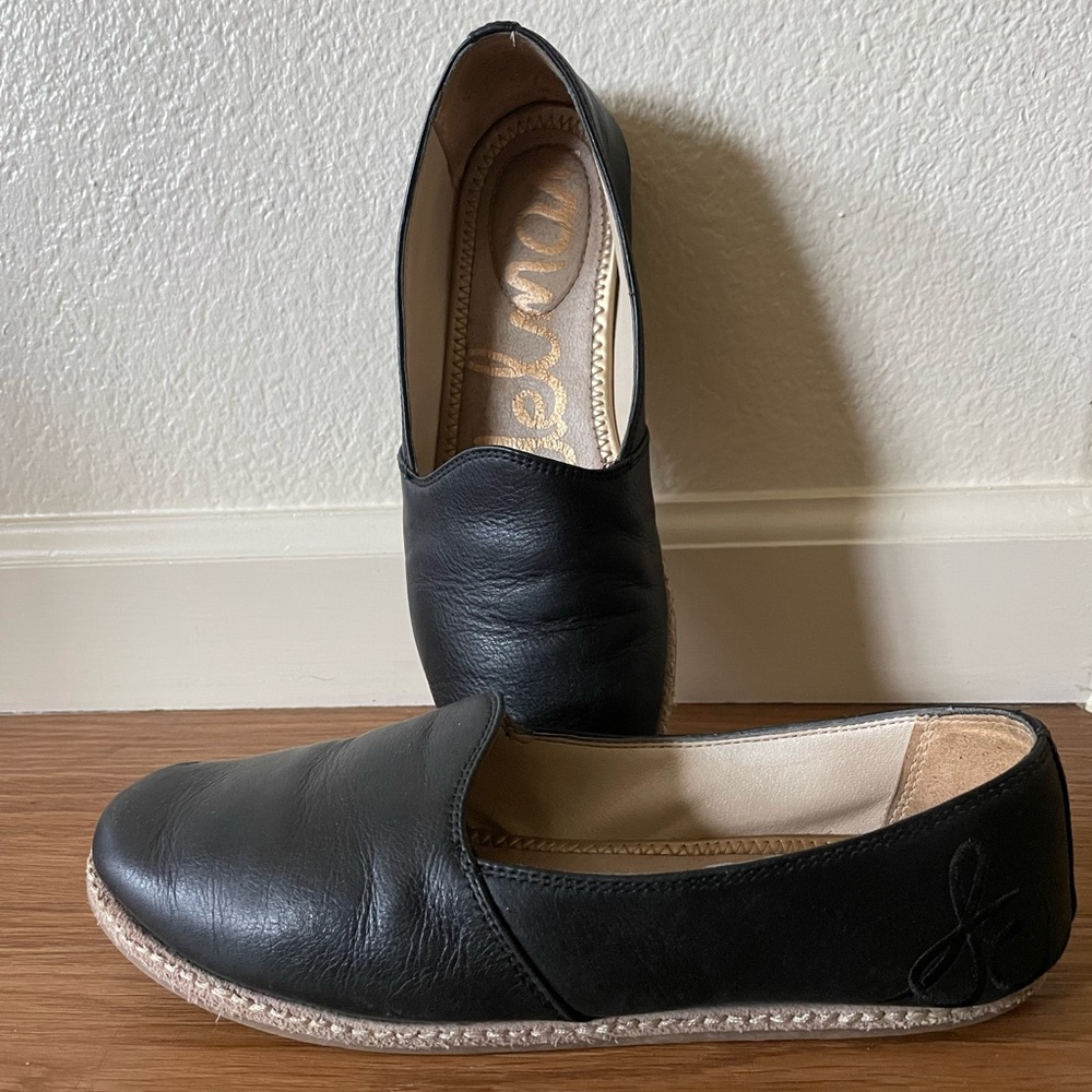 Sam Edelman black flats